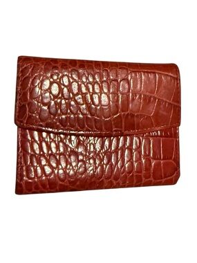 Croc-Embossed Red Leather Wallet - Women's Accessory